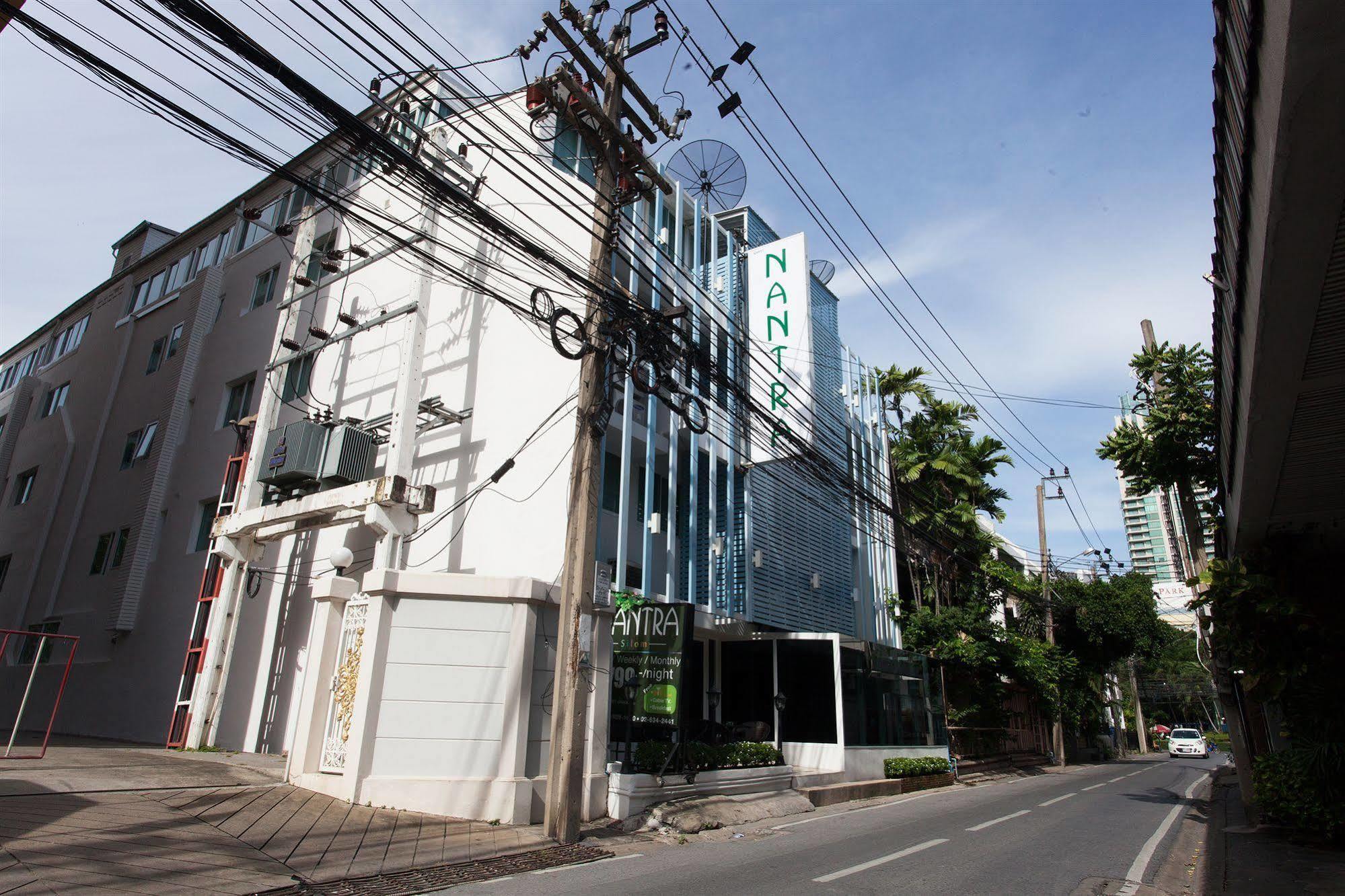 Nantra Ploenchit Hotel Bangkok Exterior photo