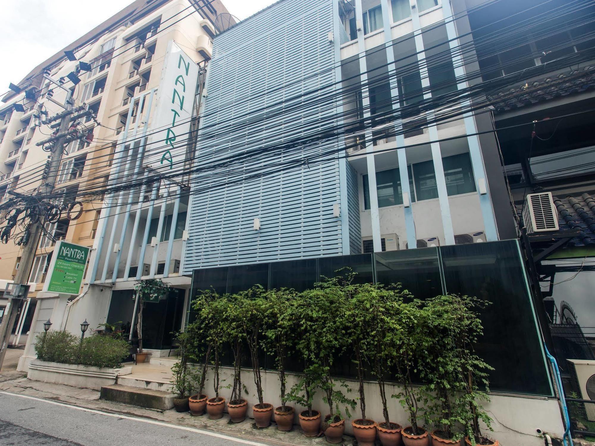 Nantra Ploenchit Hotel Bangkok Exterior photo